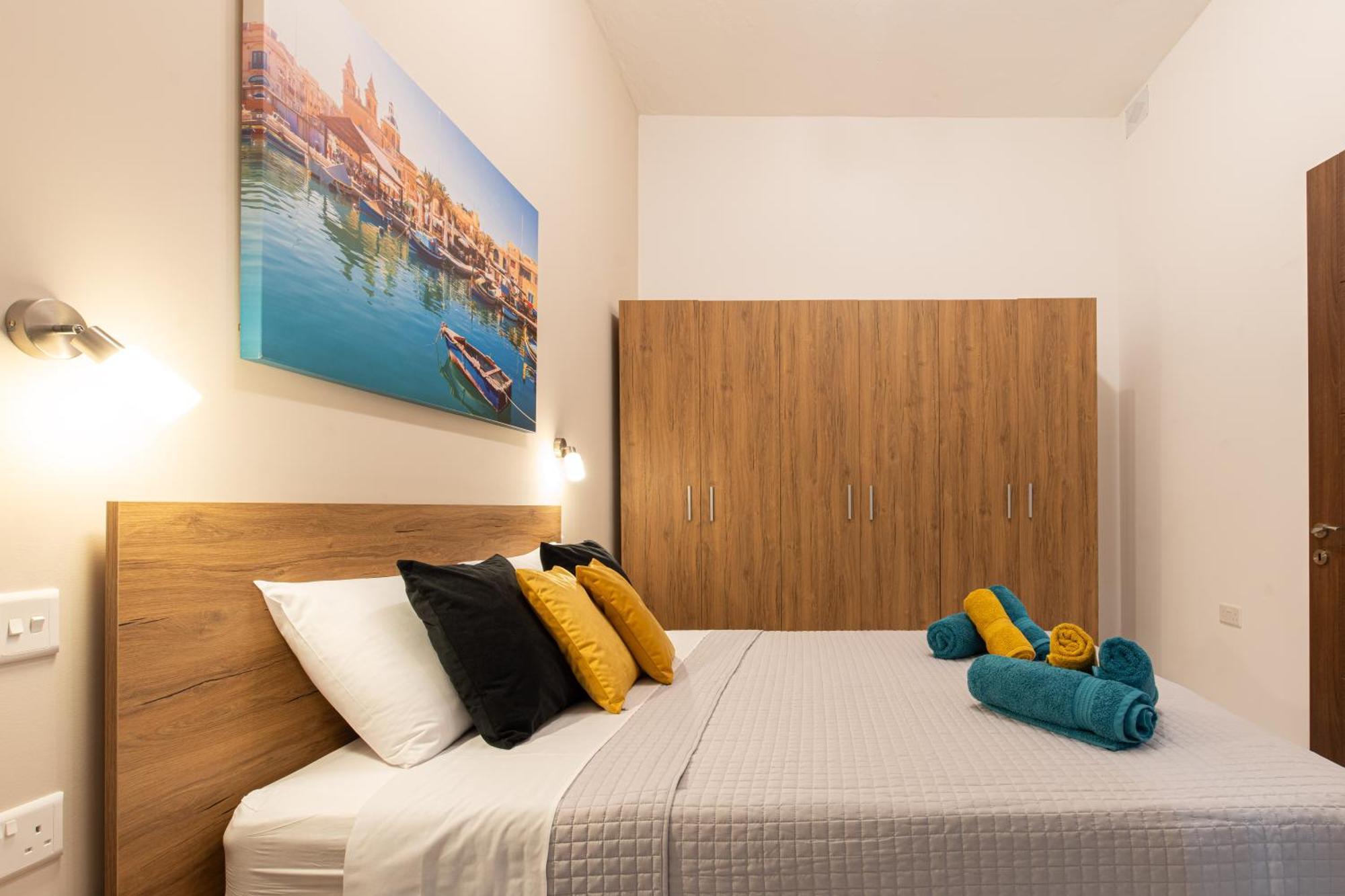 Aloha - Village Apartment 2 Bedroom In เมลลิฮา ภายนอก รูปภาพ