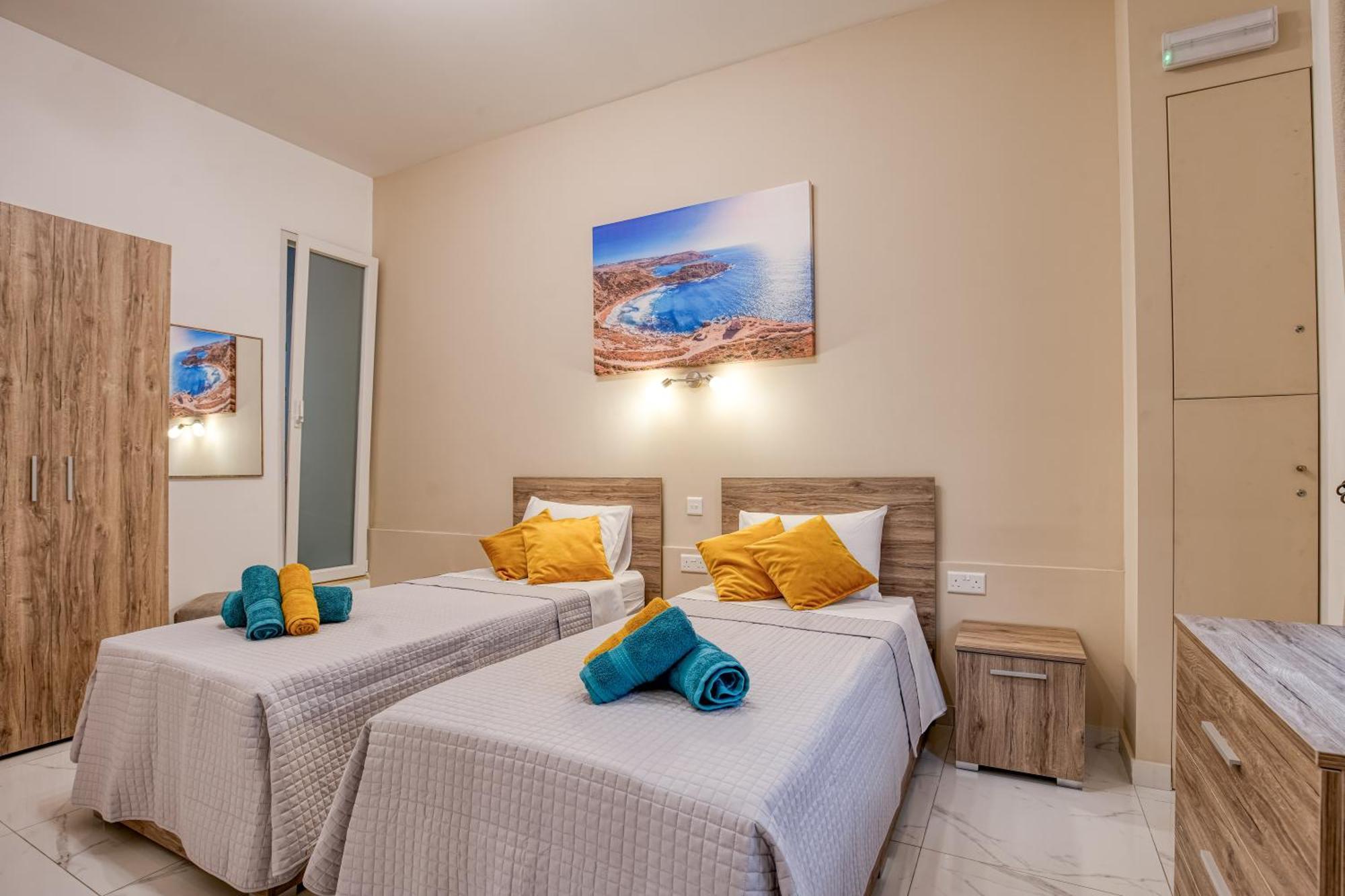 Aloha - Village Apartment 2 Bedroom In เมลลิฮา ภายนอก รูปภาพ